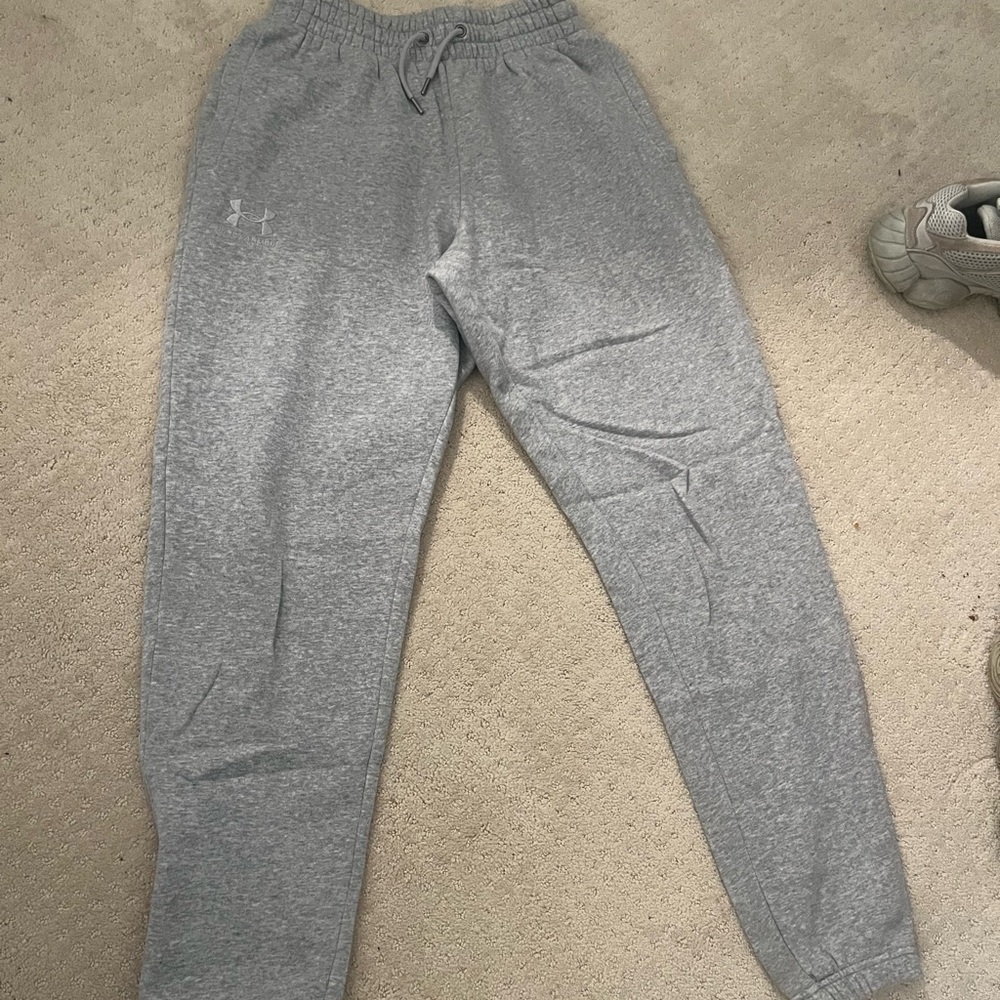 Grey under armor pants